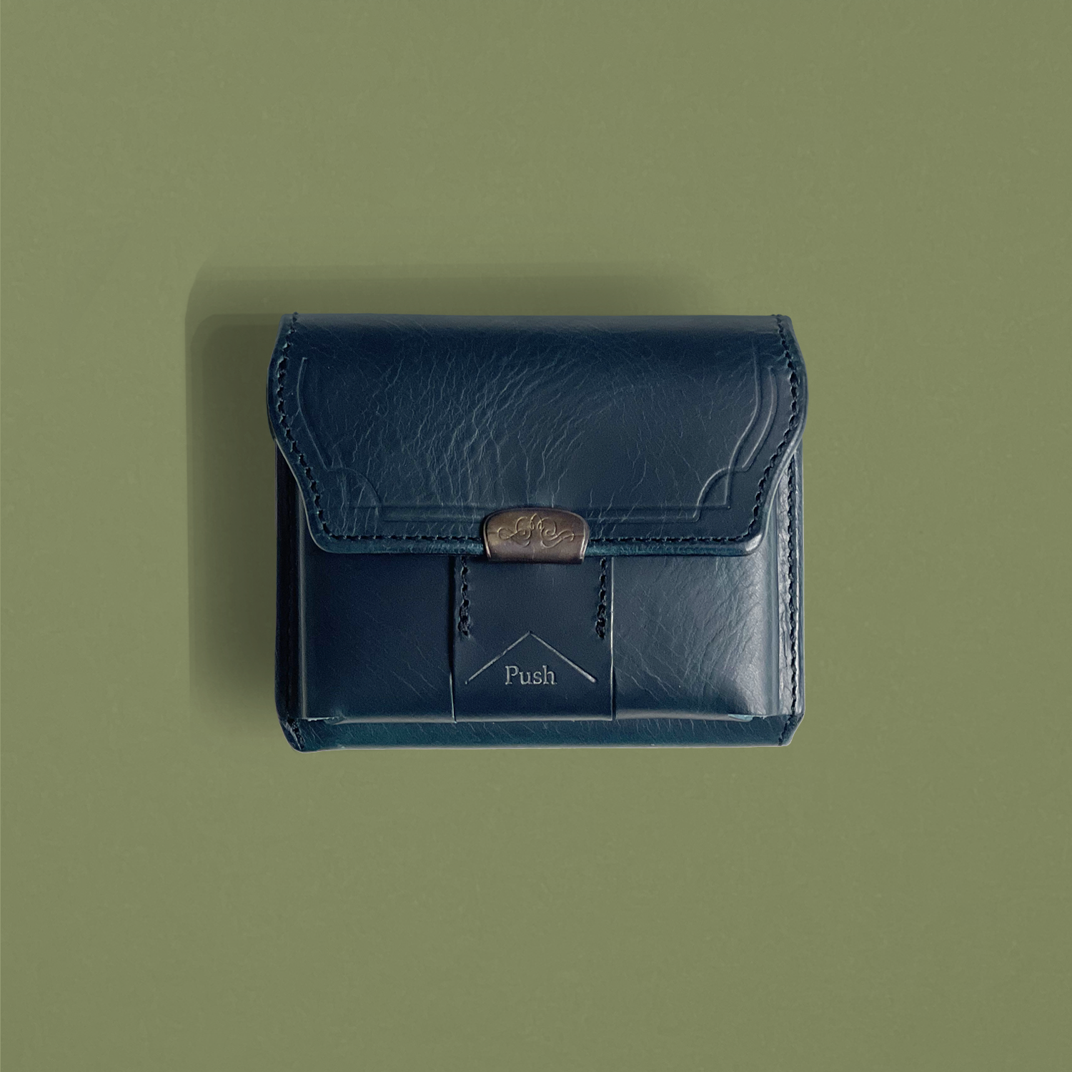 Dual UK Saddle Slim Wallet